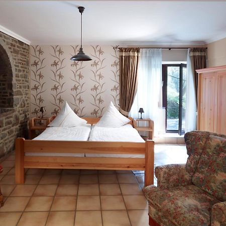 Hotel Haus Kylltal Zendscheid Kültér fotó