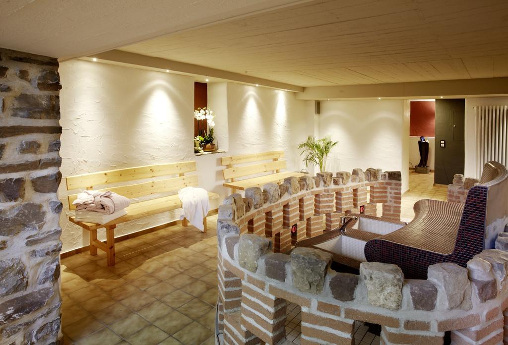 Hotel Haus Kylltal Zendscheid Kültér fotó